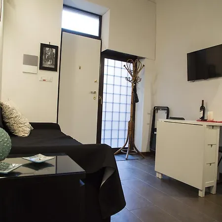 Bollo Apartment *